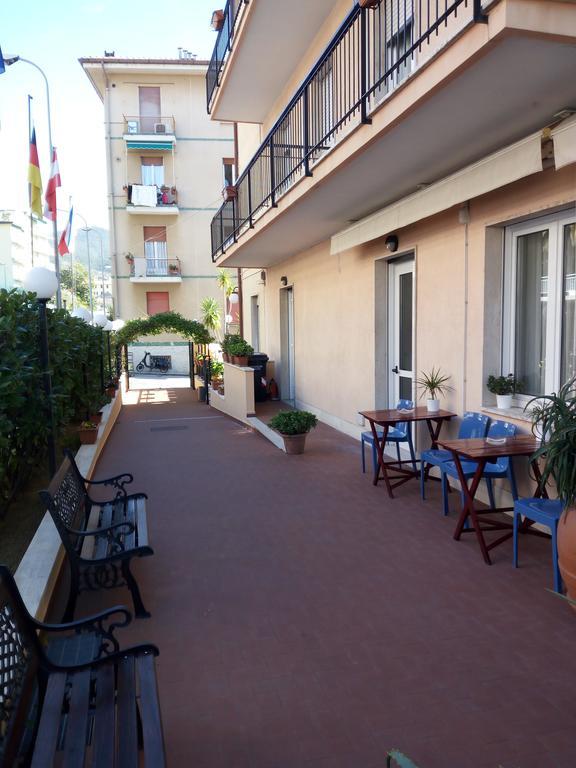 Hotel San Nazario فاراتسي المظهر الخارجي الصورة